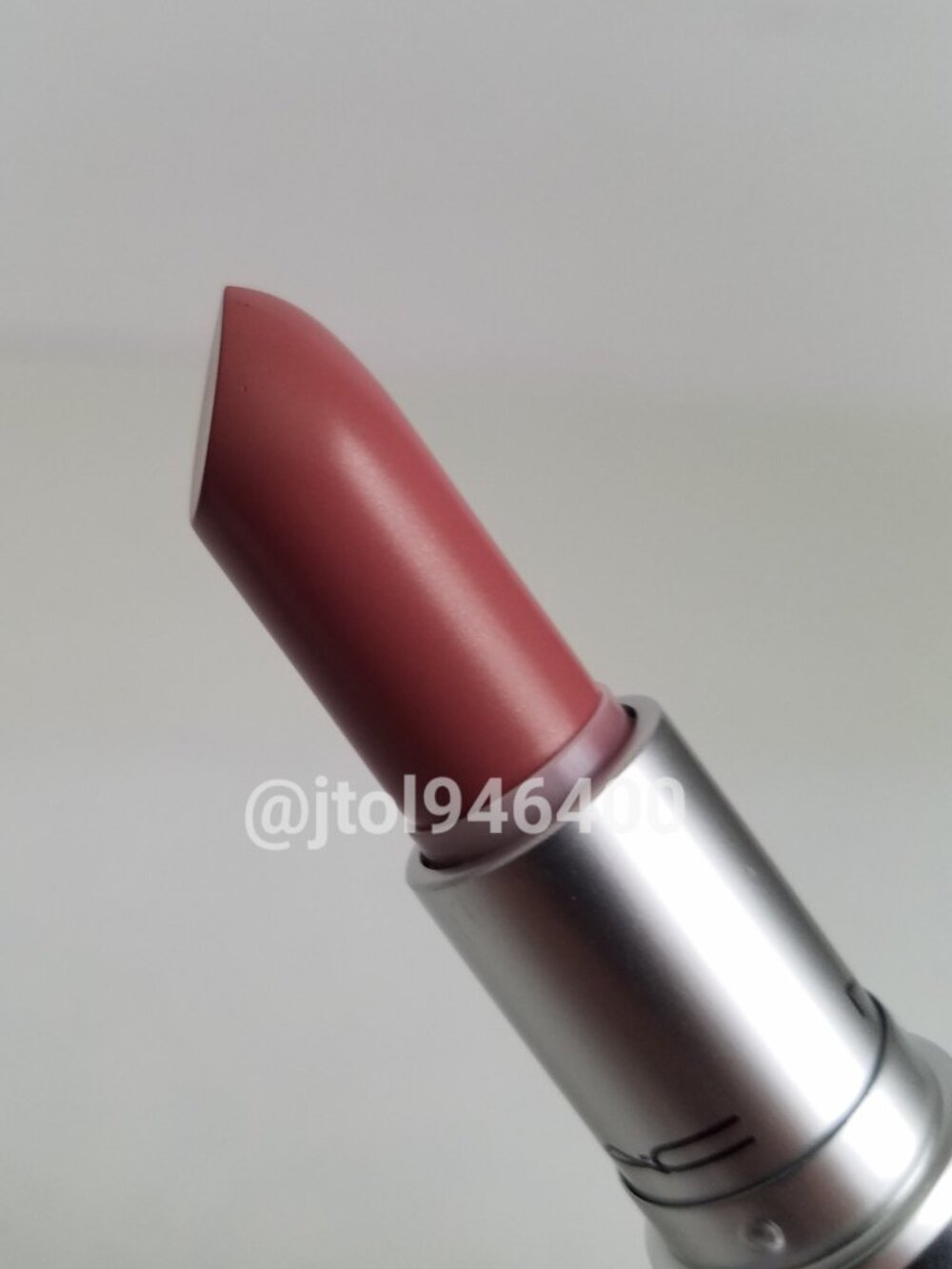 Mac Modesty Lipstick - Picture 4 of 10